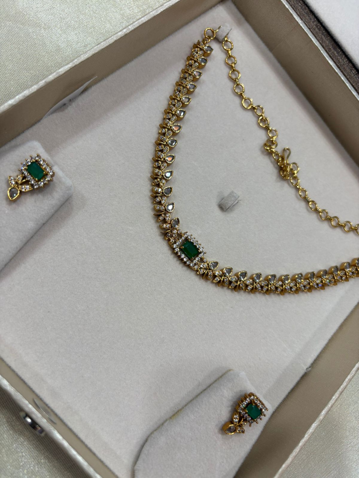 Simple CZ neckset with studs