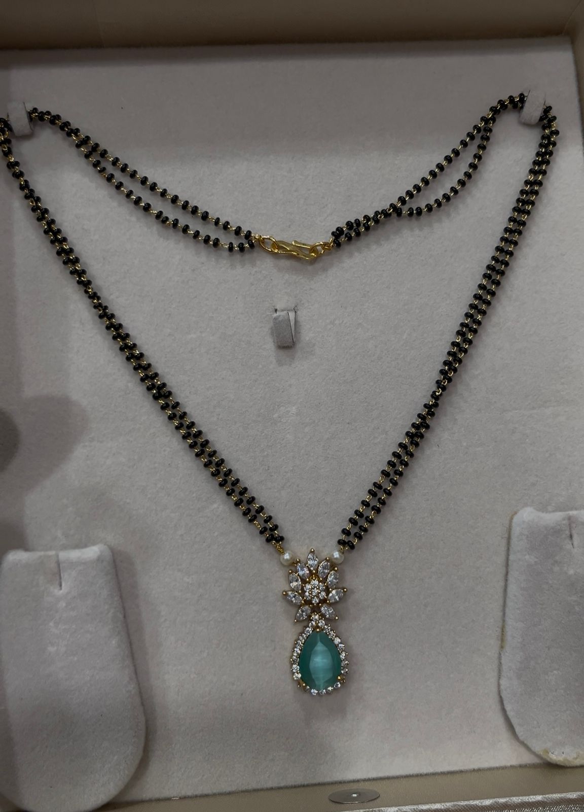 Simple Blackbeads chain