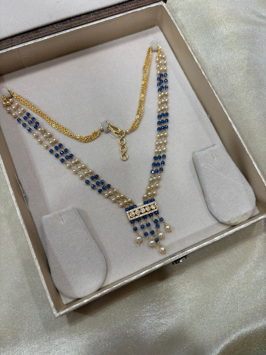 Gold replica beads and pearl chain