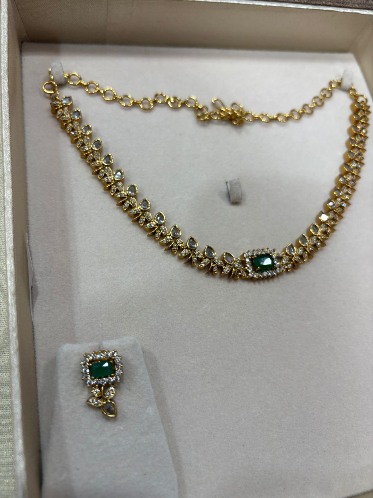 Simple CZ neckset with studs